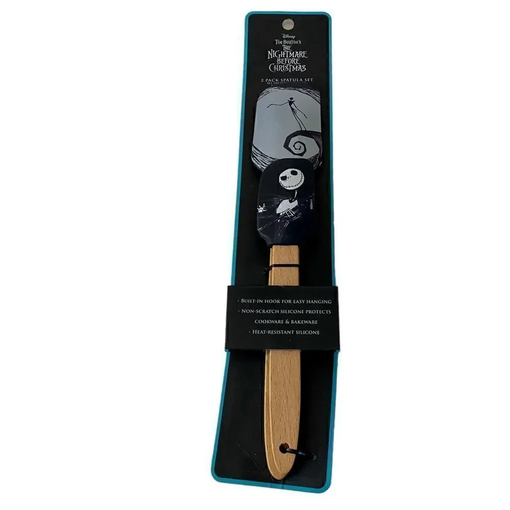 The Nightmare Before Christmas 2 Pack Spatula Set.